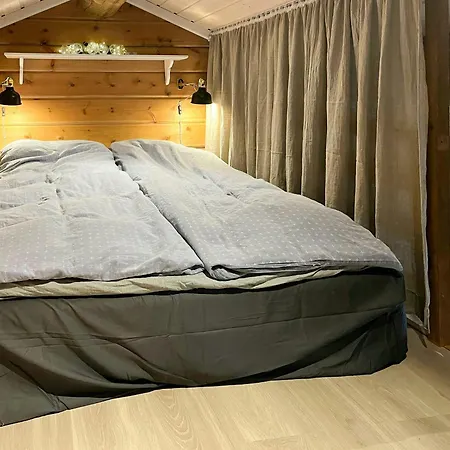 Traditional Viking House Near Rageleje Prázdninový dům Græsted